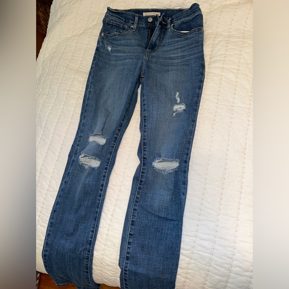 Levi jeans